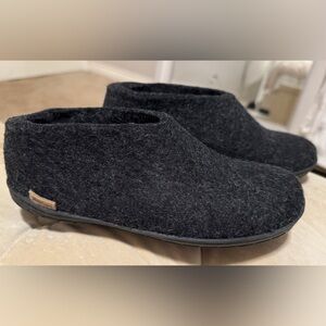 Glerups Women's Black charcoal Wool Shoe / Slippers size 36